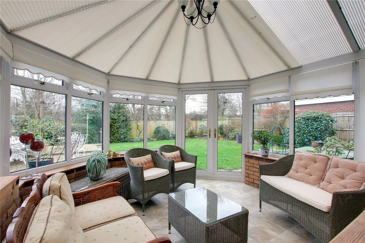 Showell Road, Droitwich, Worcestershire, WR9 8UY, photo 10
