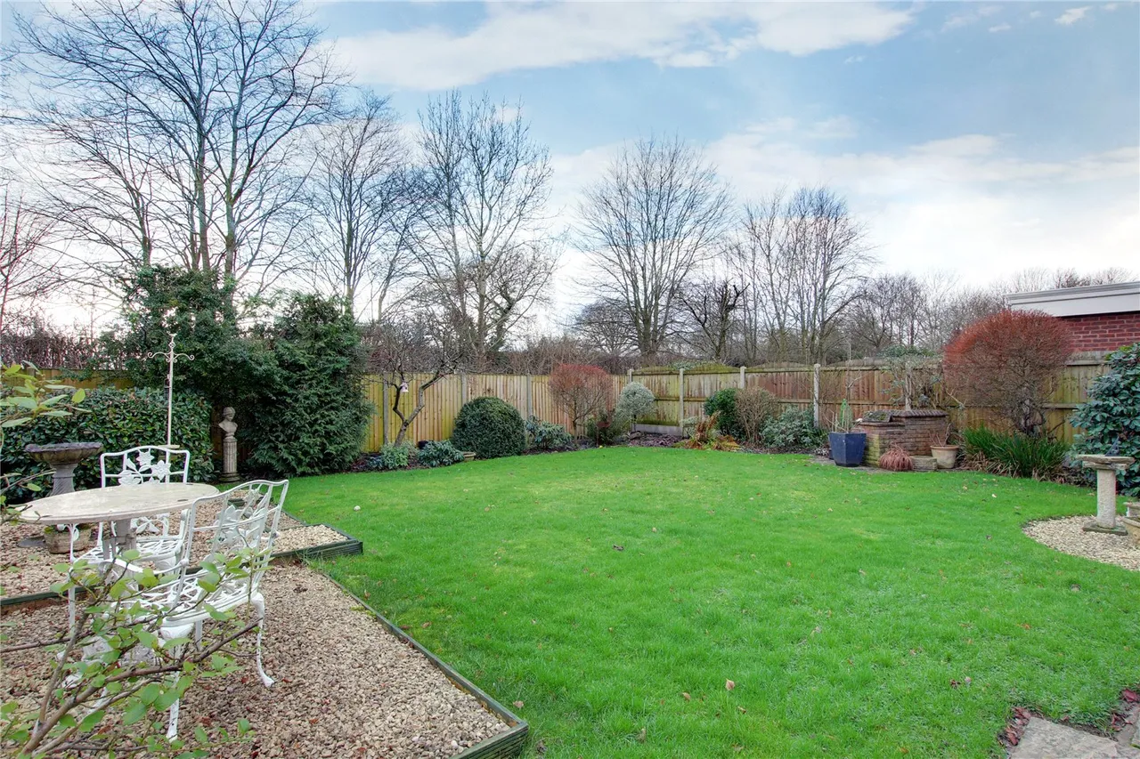 Showell Road, Droitwich, Worcestershire, WR9 8UY, photo 18