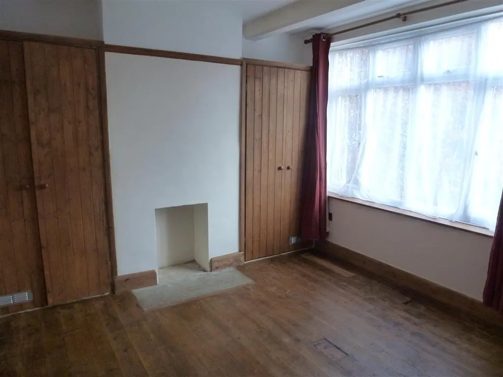 London Road, Aston Clinton, HP22, photo 6