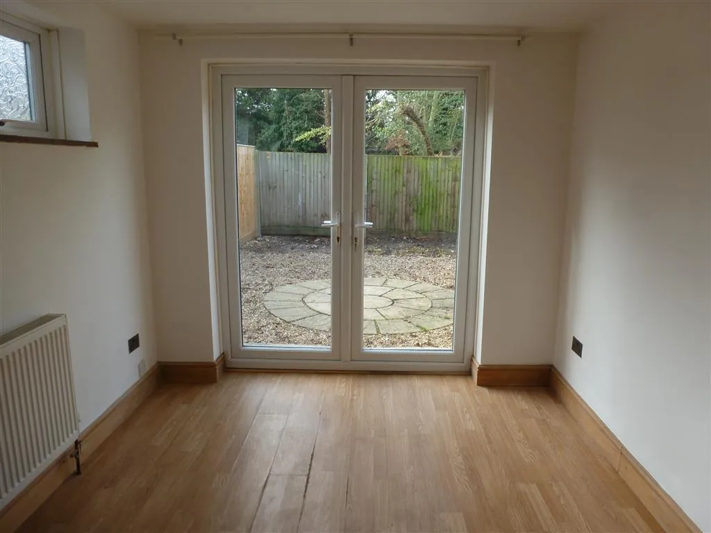 London Road, Aston Clinton, HP22, photo 3