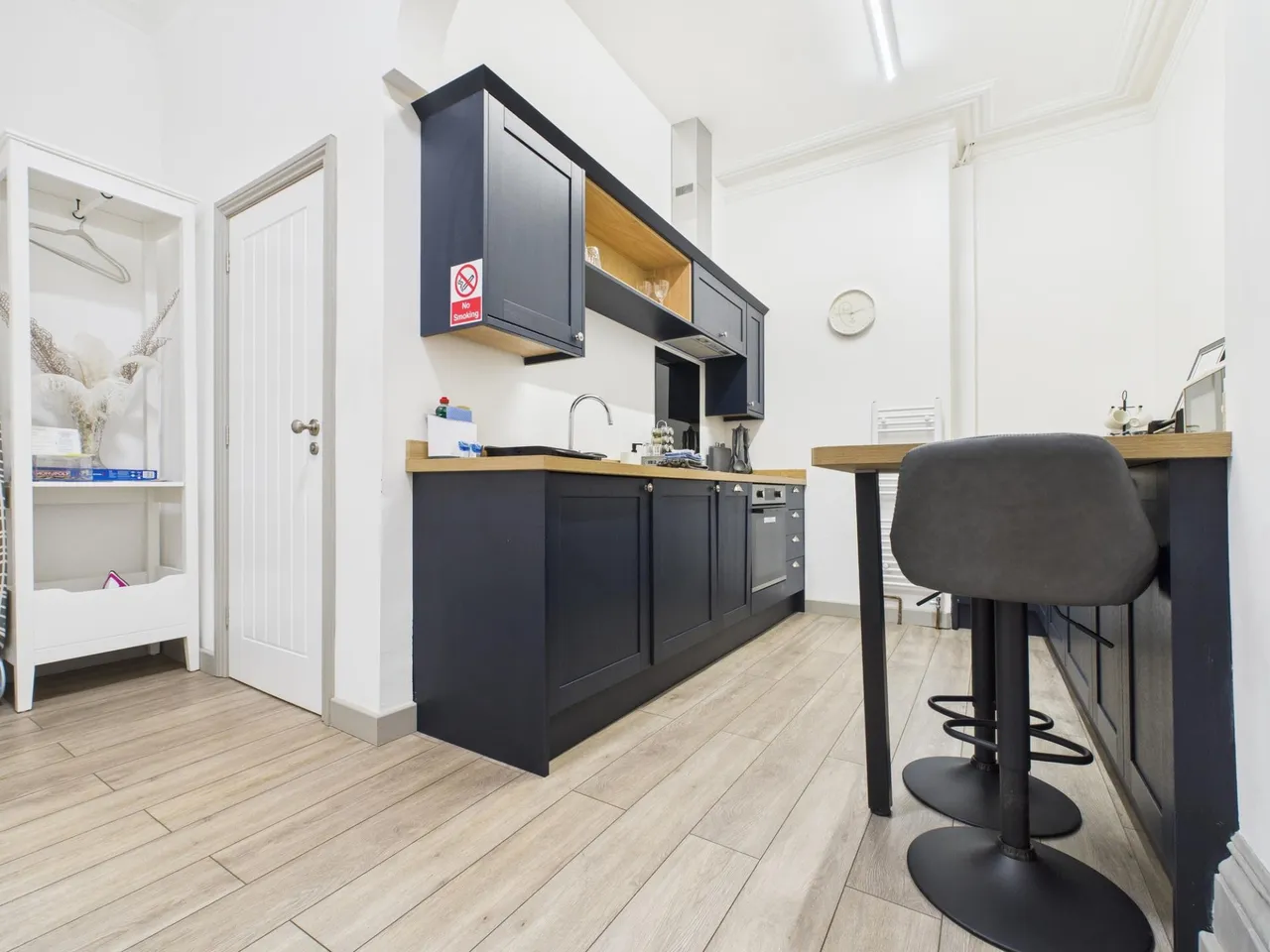 Leeds Road, Harrogate, HG2, photo 4