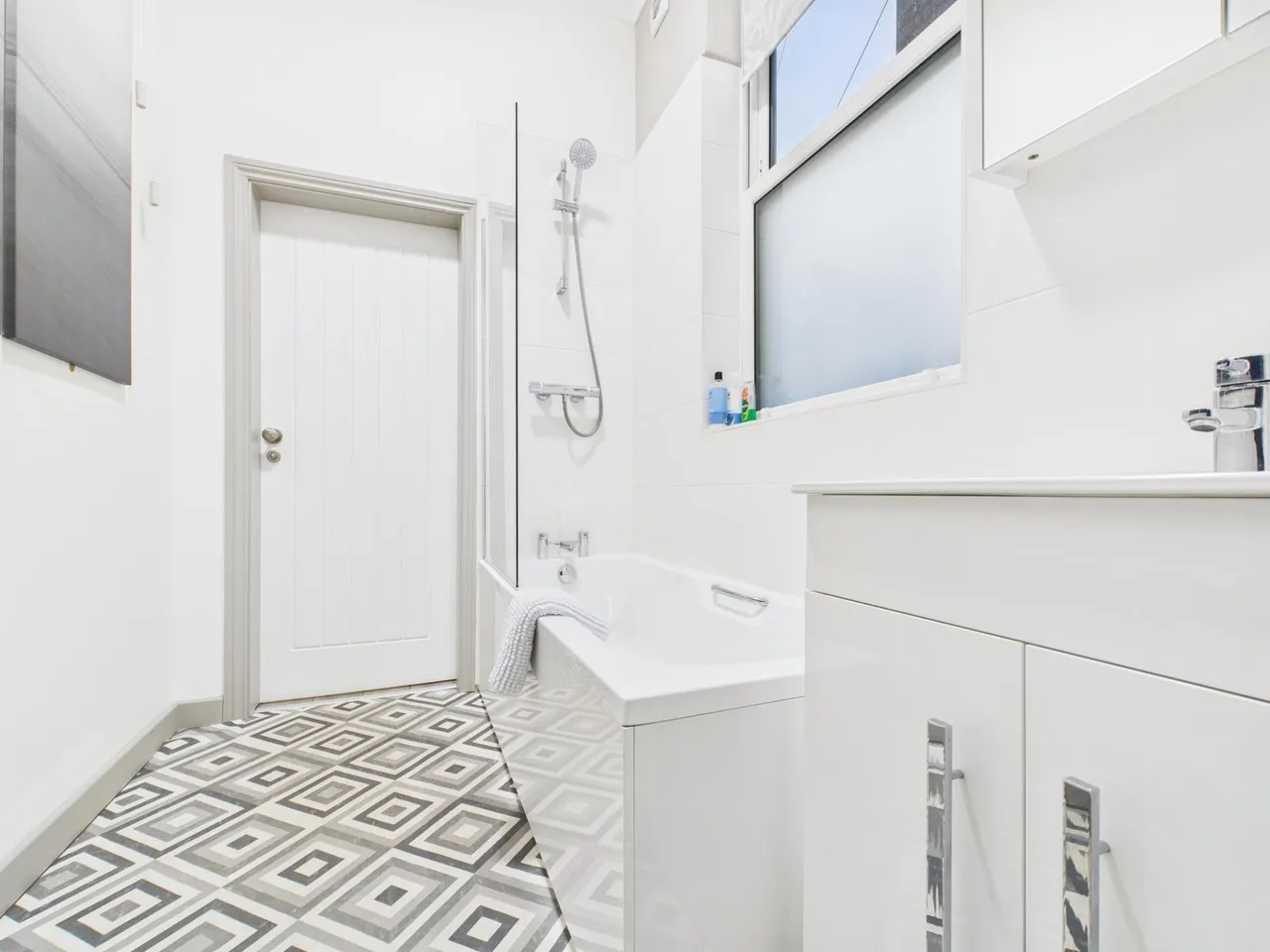 Leeds Road, Harrogate, HG2, photo 7