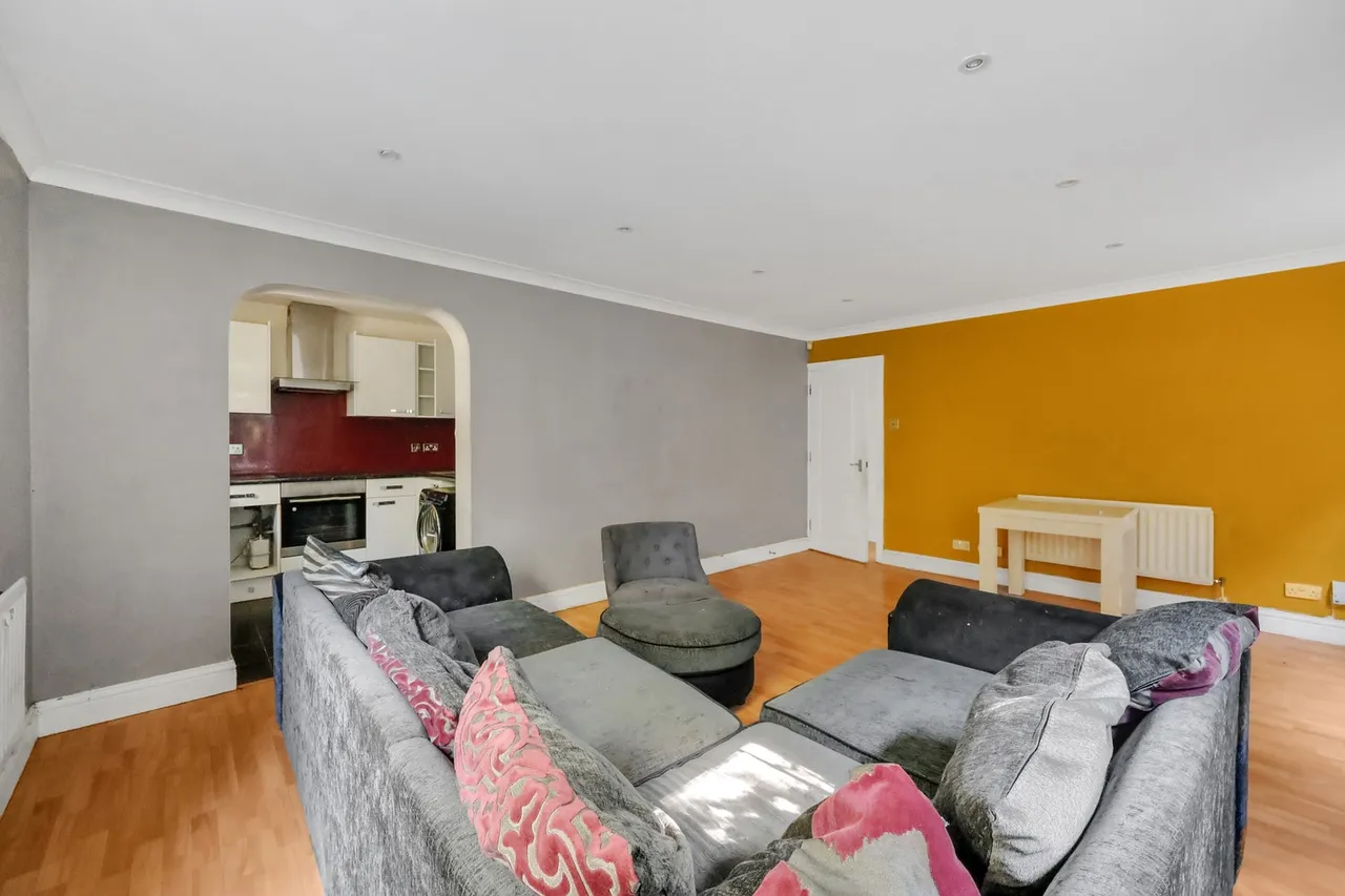 Flat 1 Haydock Lodge, 1 Church Paddock Court, Wallington, SM6 7AE, photo 5