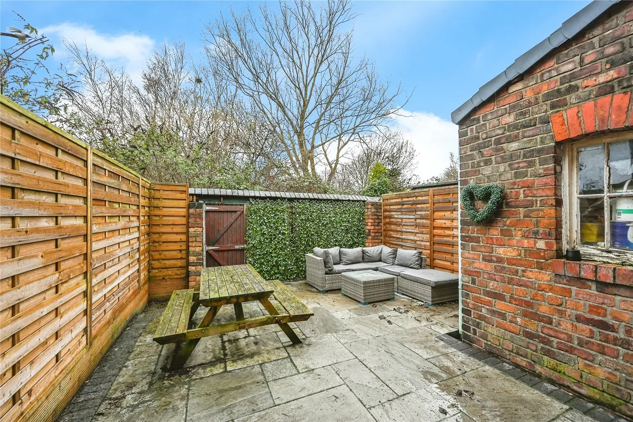 Barndale Road, Liverpool, L18, photo 14