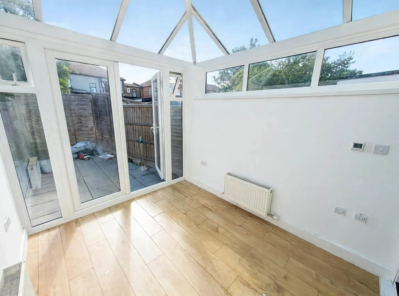 Aldborough Road South, Ilford, IG3, photo 7