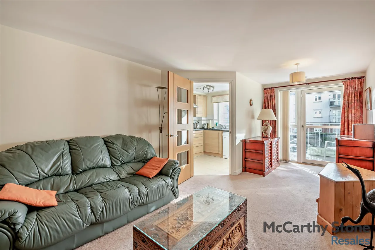 New Road, Basingstoke, RG21, photo 3