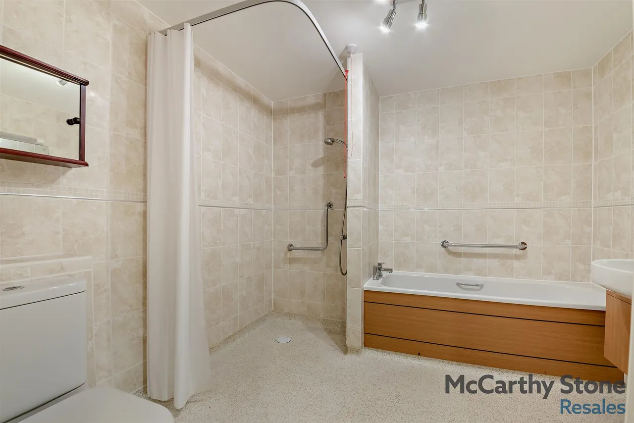 New Road, Basingstoke, RG21, photo 7