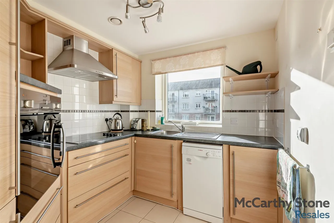 New Road, Basingstoke, RG21, photo 5