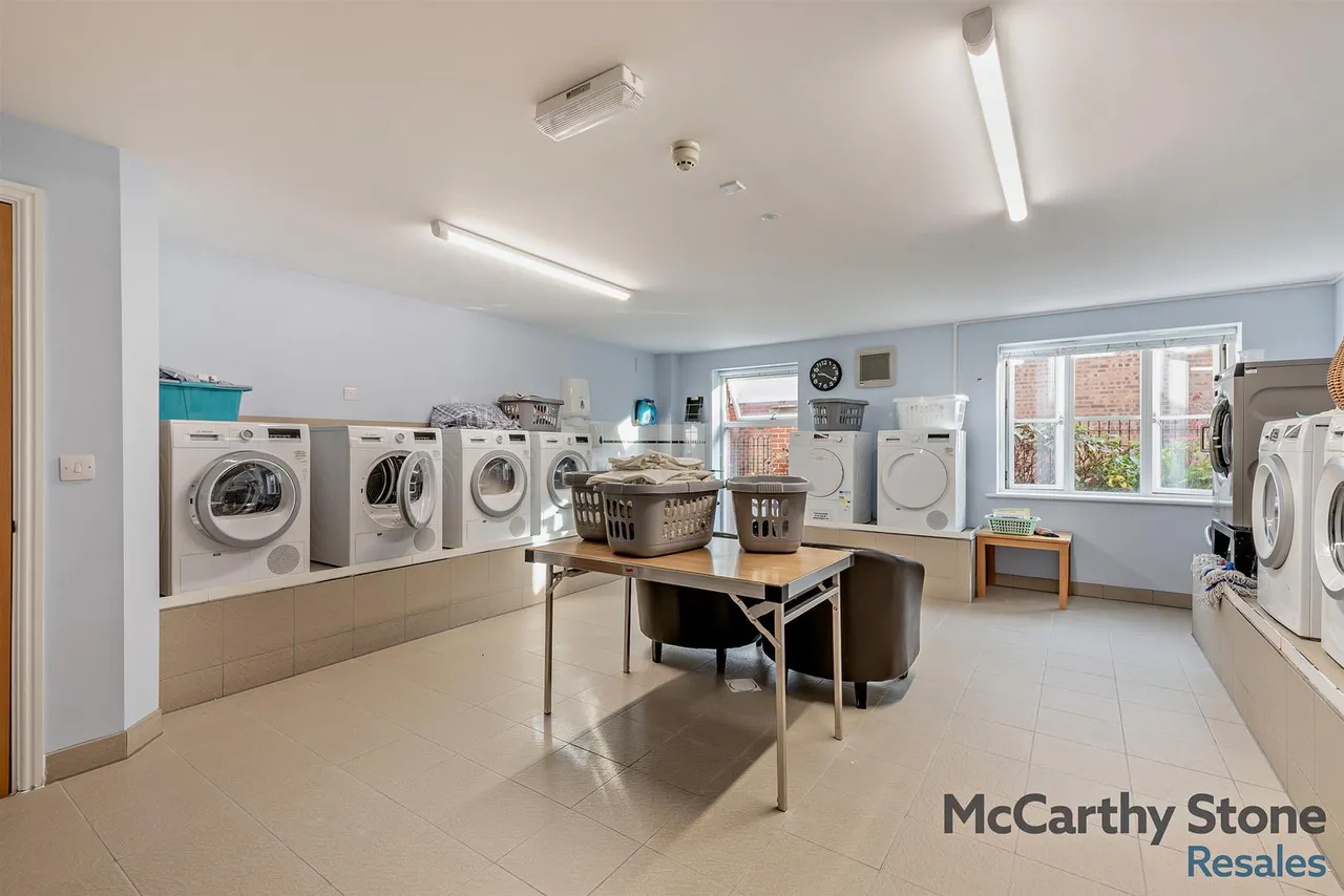 New Road, Basingstoke, RG21, photo 17