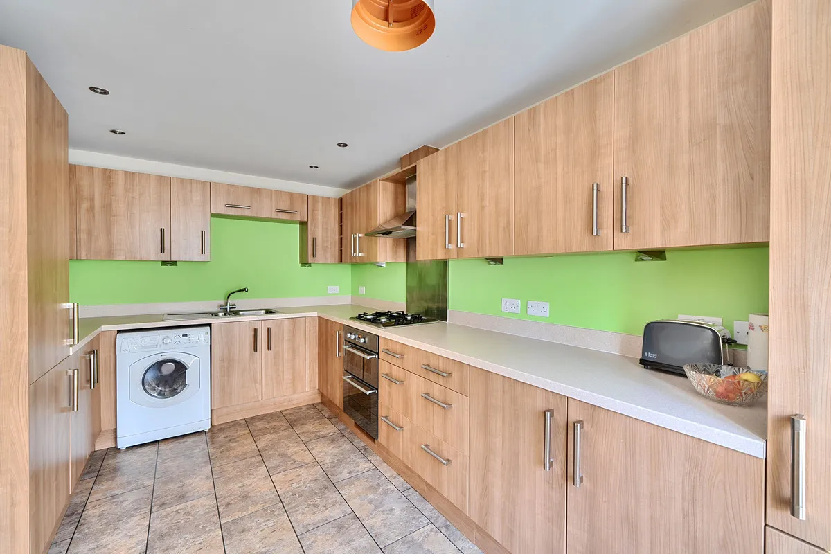 Manor Gardens, Wincanton, BA9, photo 2