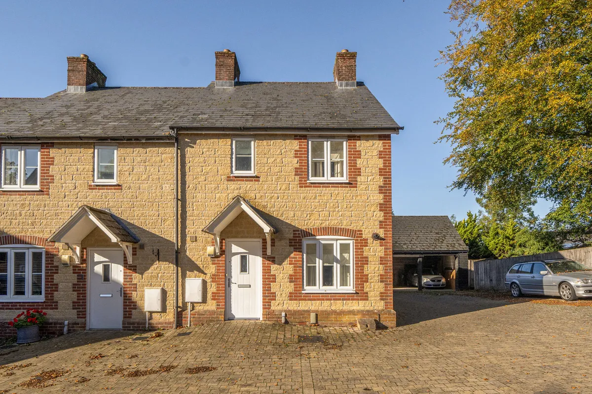 3 bed house for sale, Manor Gardens, Wincanton, BA9