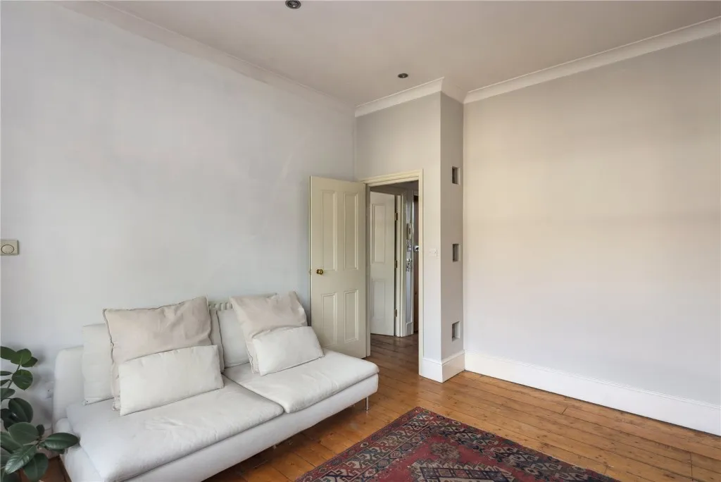 Newick Road, E5, photo 9