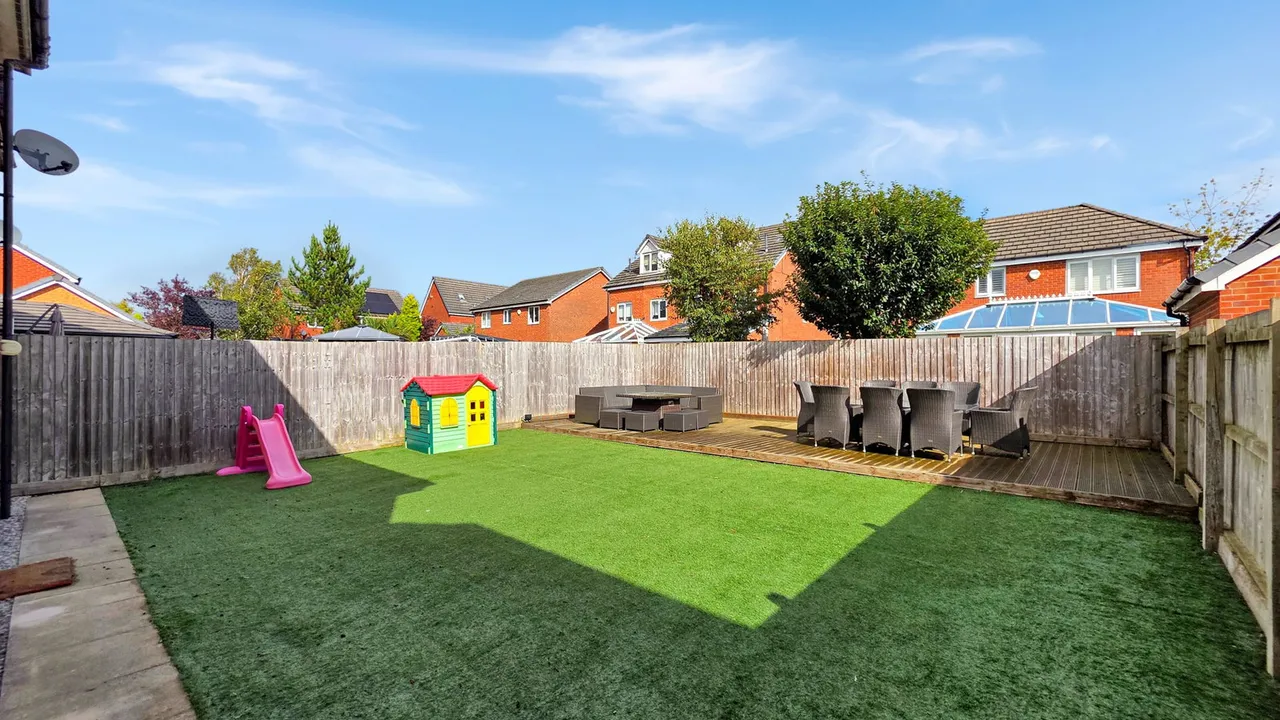 Moss Lane, Walkden, M28, photo 3