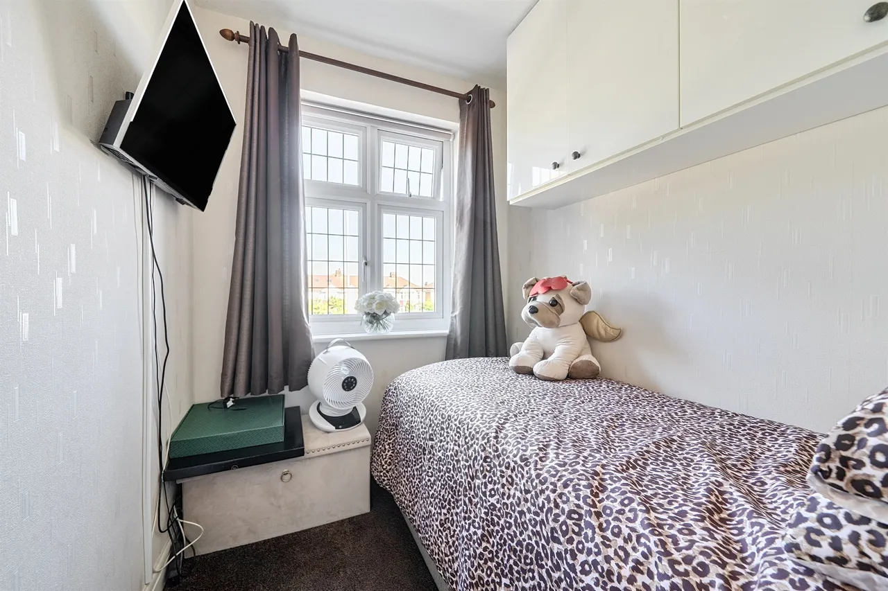 Great Cambridge Road, Enfield, EN1, photo 11