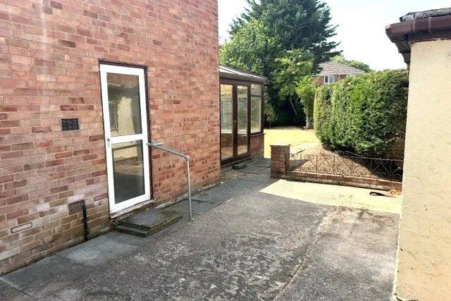 Painswick Road, Great Sutton, CH66, photo 14