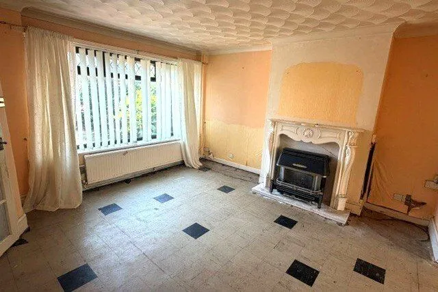 Painswick Road, Great Sutton, CH66, photo 10