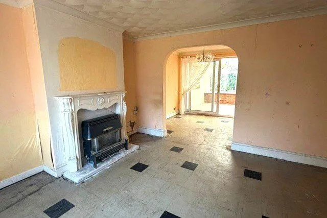 Painswick Road, Great Sutton, CH66, photo 2