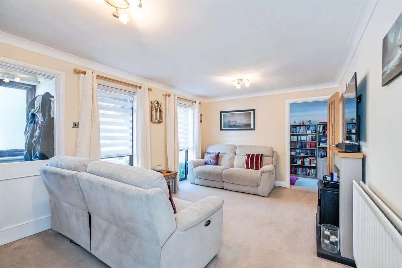 The Pines, Yapton, BN18, photo 16