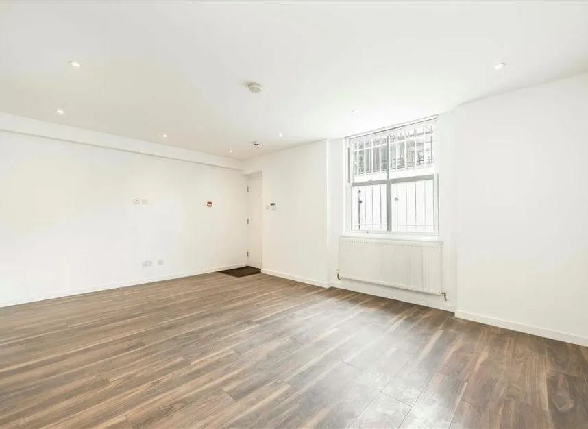 New Cross Road, New Cross, SE14, photo 3