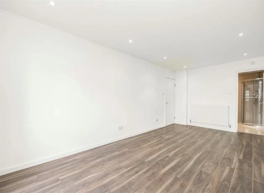 New Cross Road, New Cross, SE14, photo 8