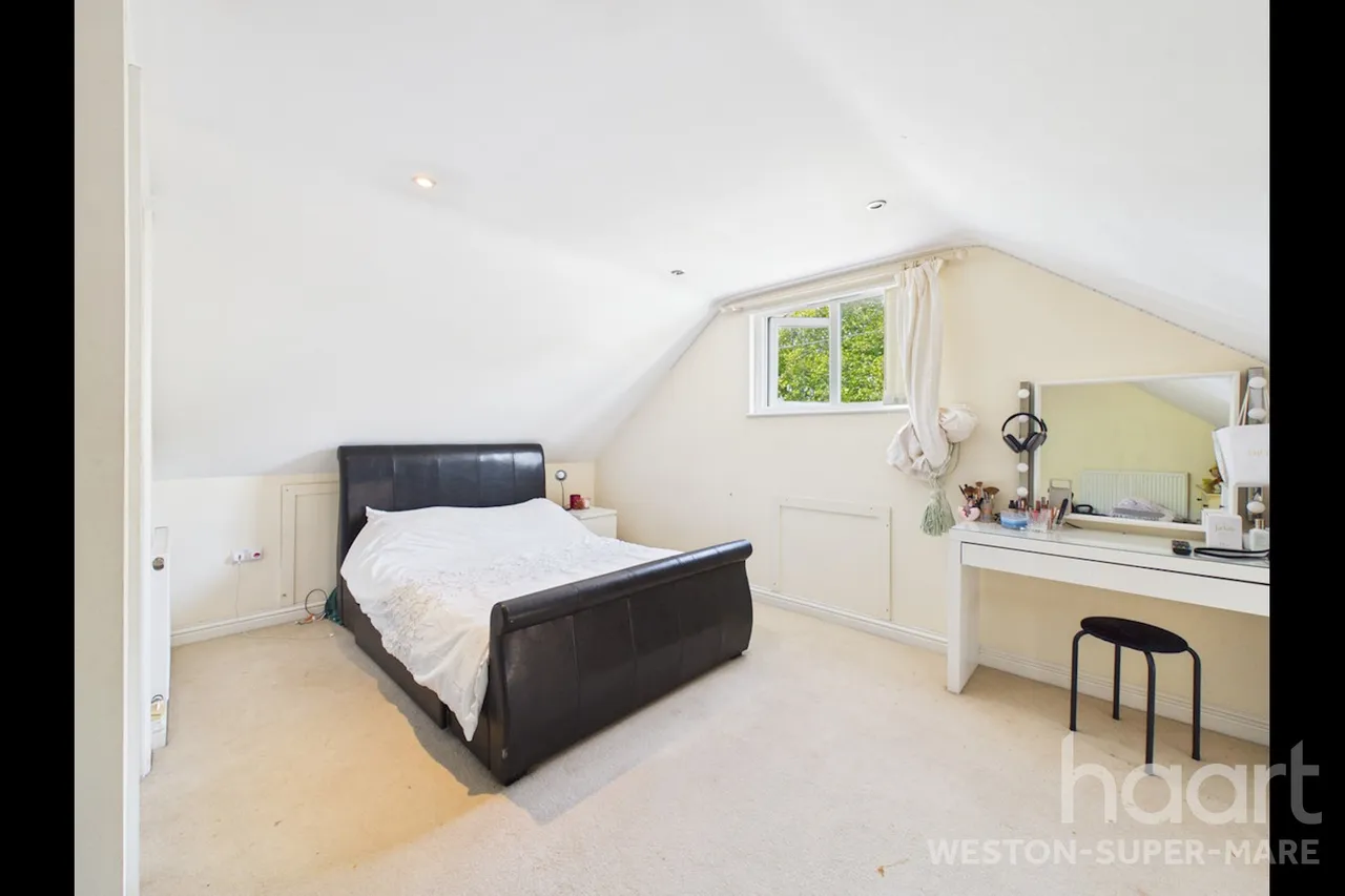 New Bristol Road, Weston-Super-Mare, BS22, photo 17