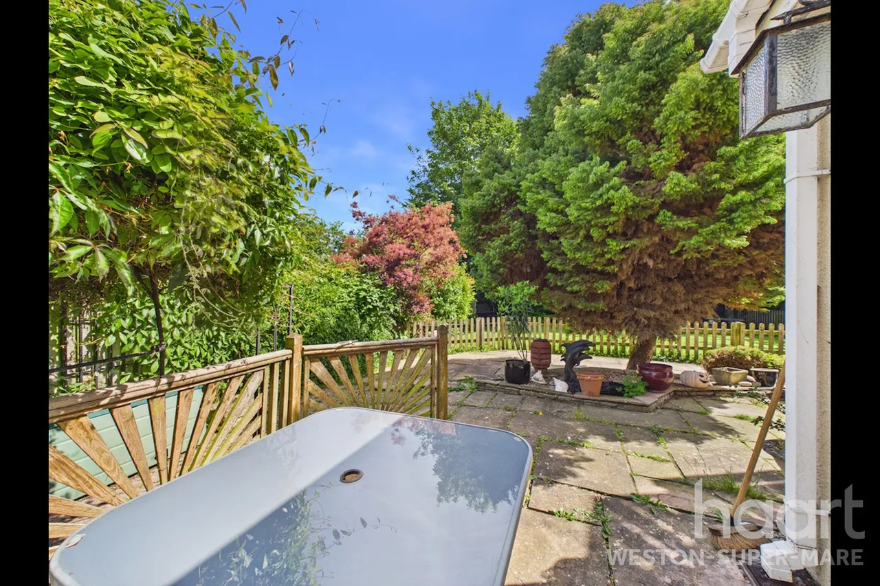 New Bristol Road, Weston-Super-Mare, BS22, photo 33