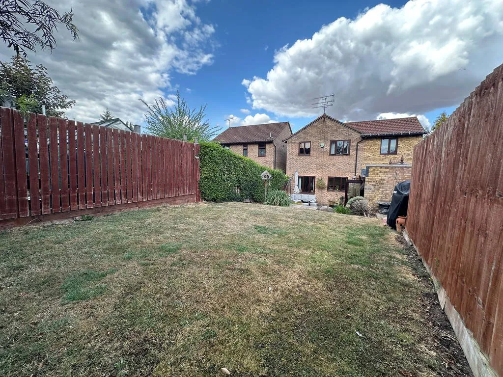 Wilson Close, RUGBY, Warwickshire, CV22 7SU, photo 30