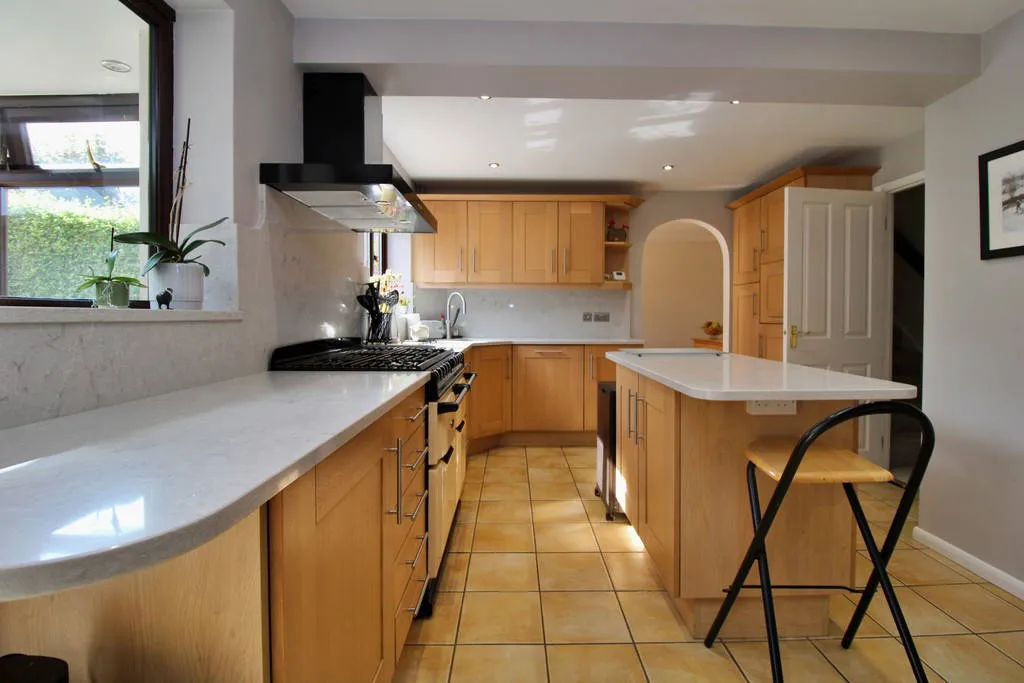 Wilson Close, RUGBY, Warwickshire, CV22 7SU, photo 18