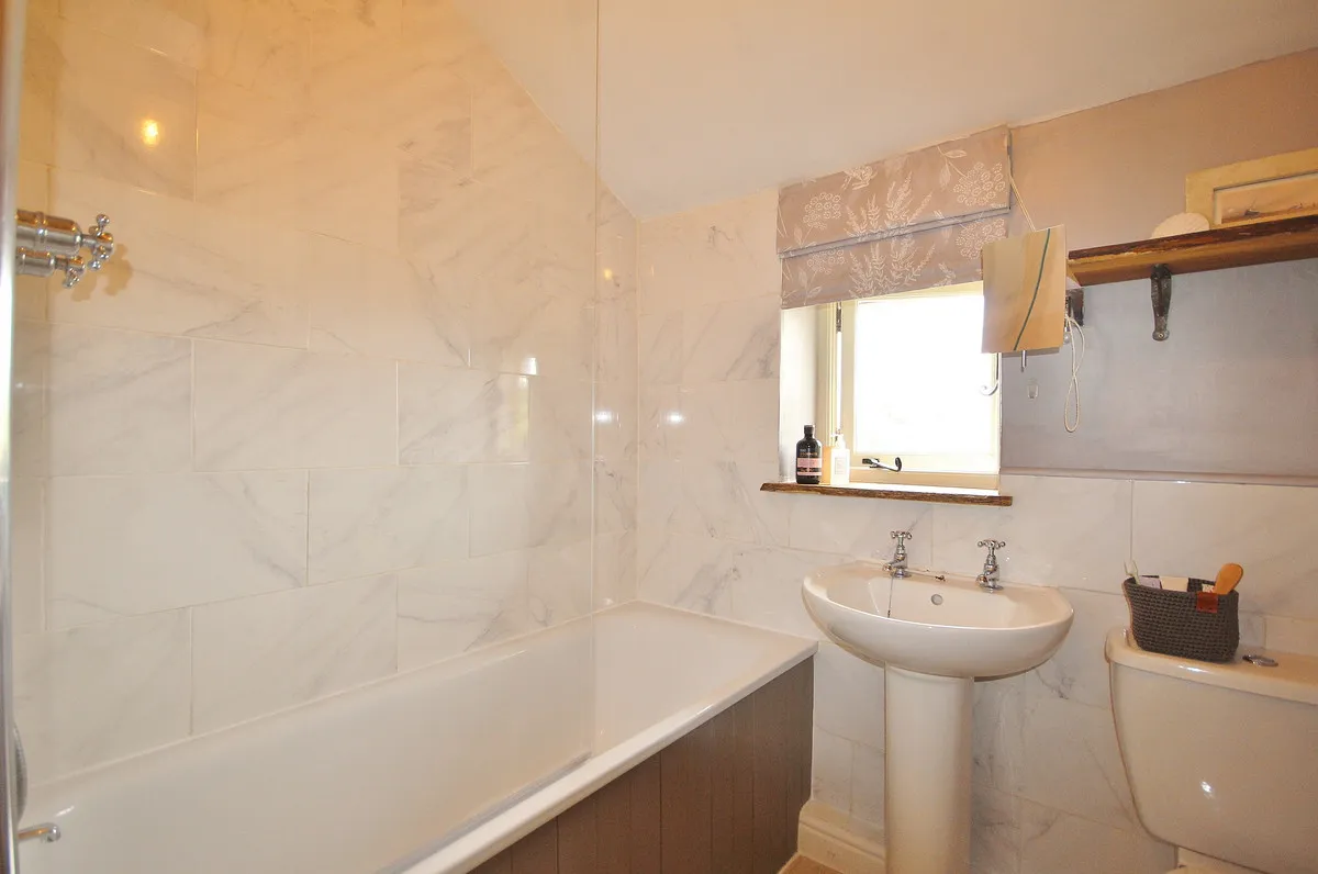 Langford, Lechlade, GL7, photo 14