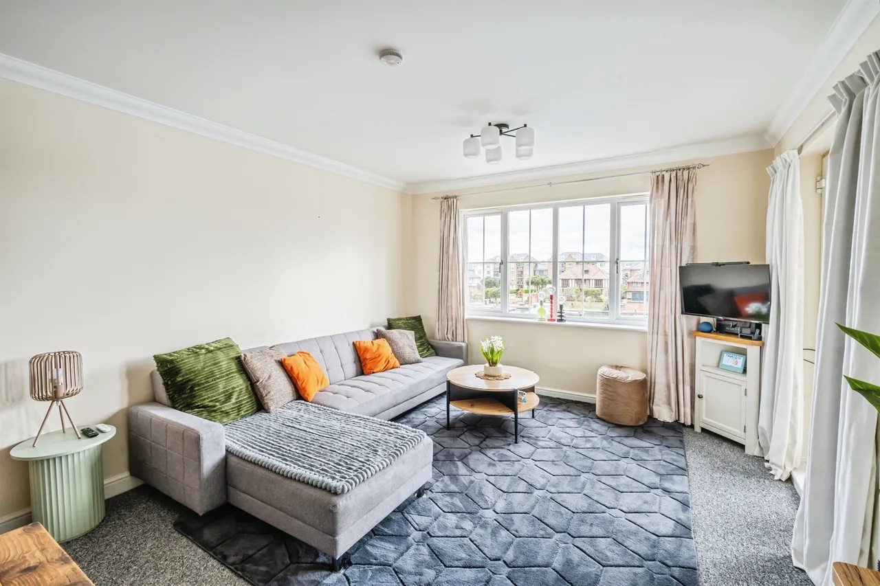 Golden Gate Way, Eastbourne, BN23, photo 18