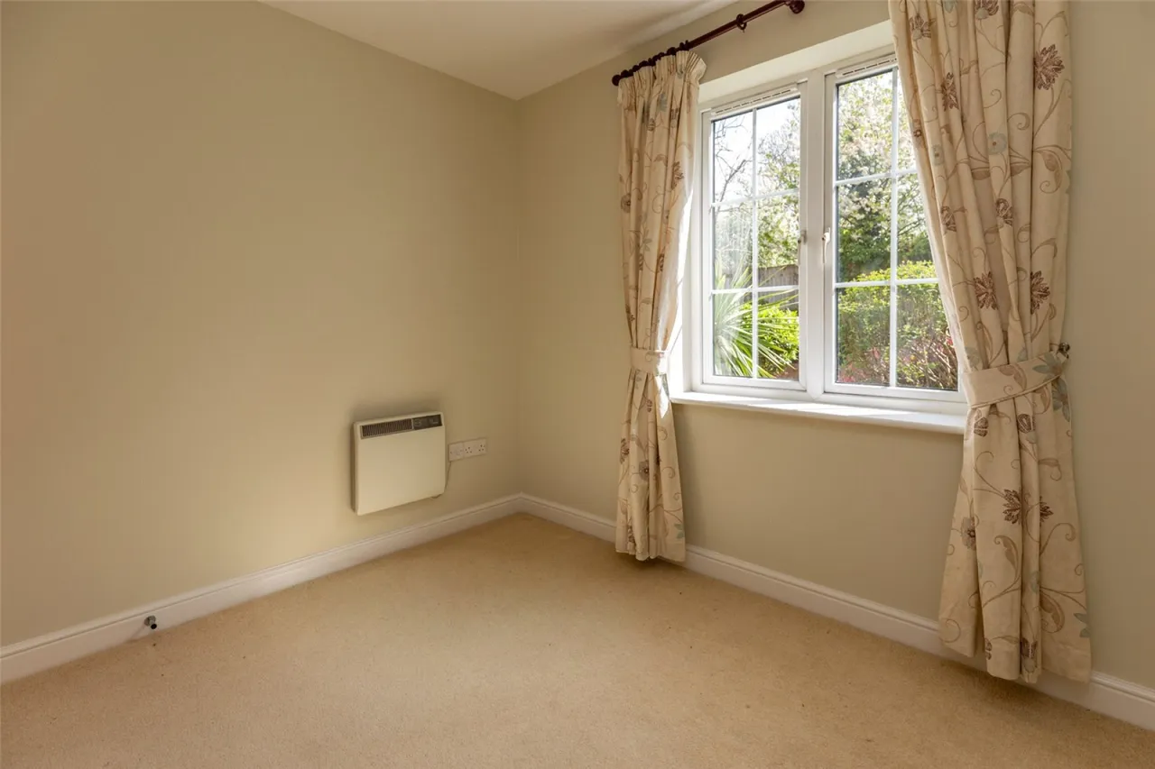 Henleaze Road, Bristol, BS9, photo 9