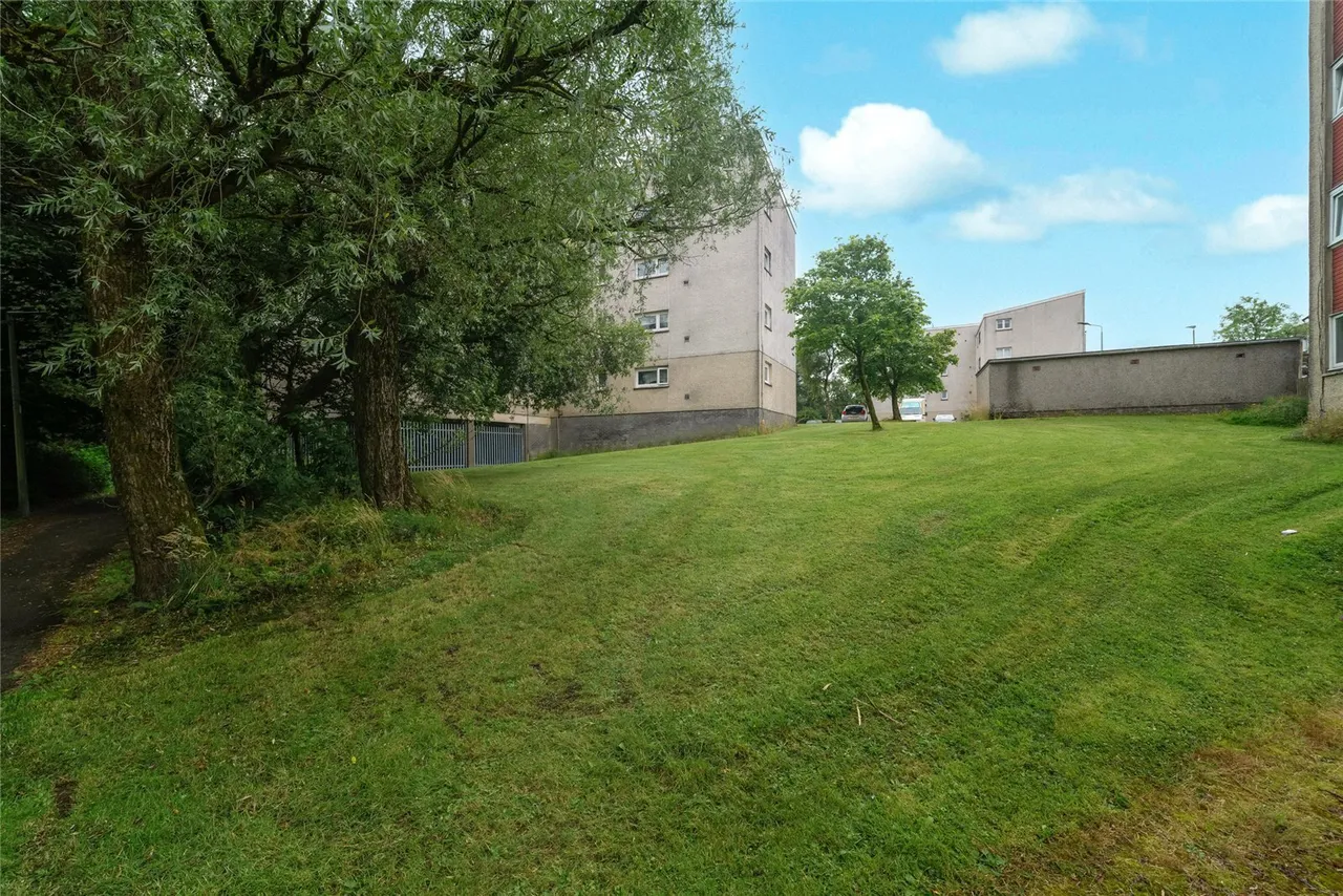 Mallard Crescent, Greenhills, East Kilbride, South Lanarkshire, G75, photo 14