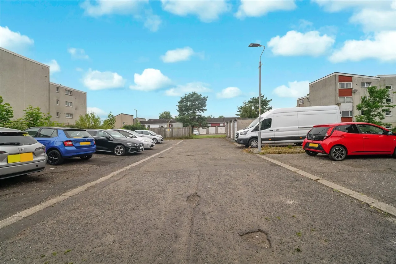 Mallard Crescent, Greenhills, East Kilbride, South Lanarkshire, G75, photo 17
