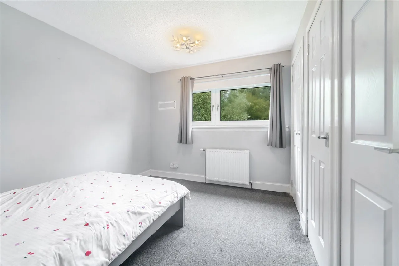 Mallard Crescent, Greenhills, East Kilbride, South Lanarkshire, G75, photo 11