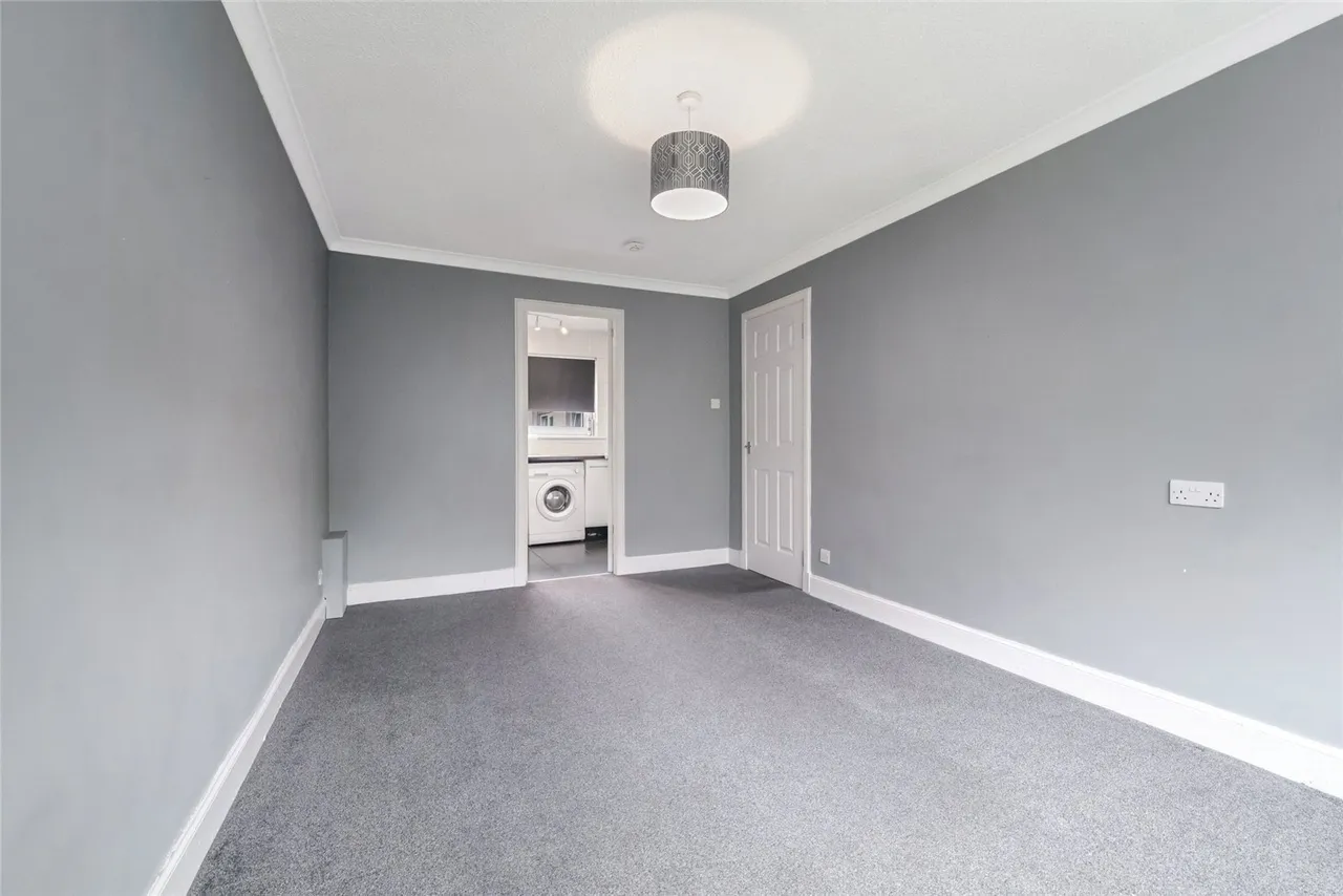 Mallard Crescent, Greenhills, East Kilbride, South Lanarkshire, G75, photo 5