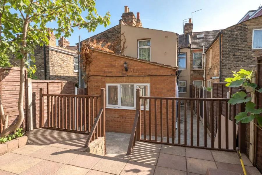 Sheringham Avenue, Manor Park, E12, photo 4