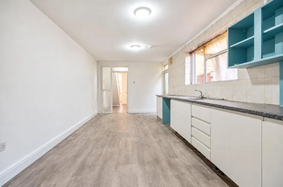 Sheringham Avenue, Manor Park, E12, photo 10