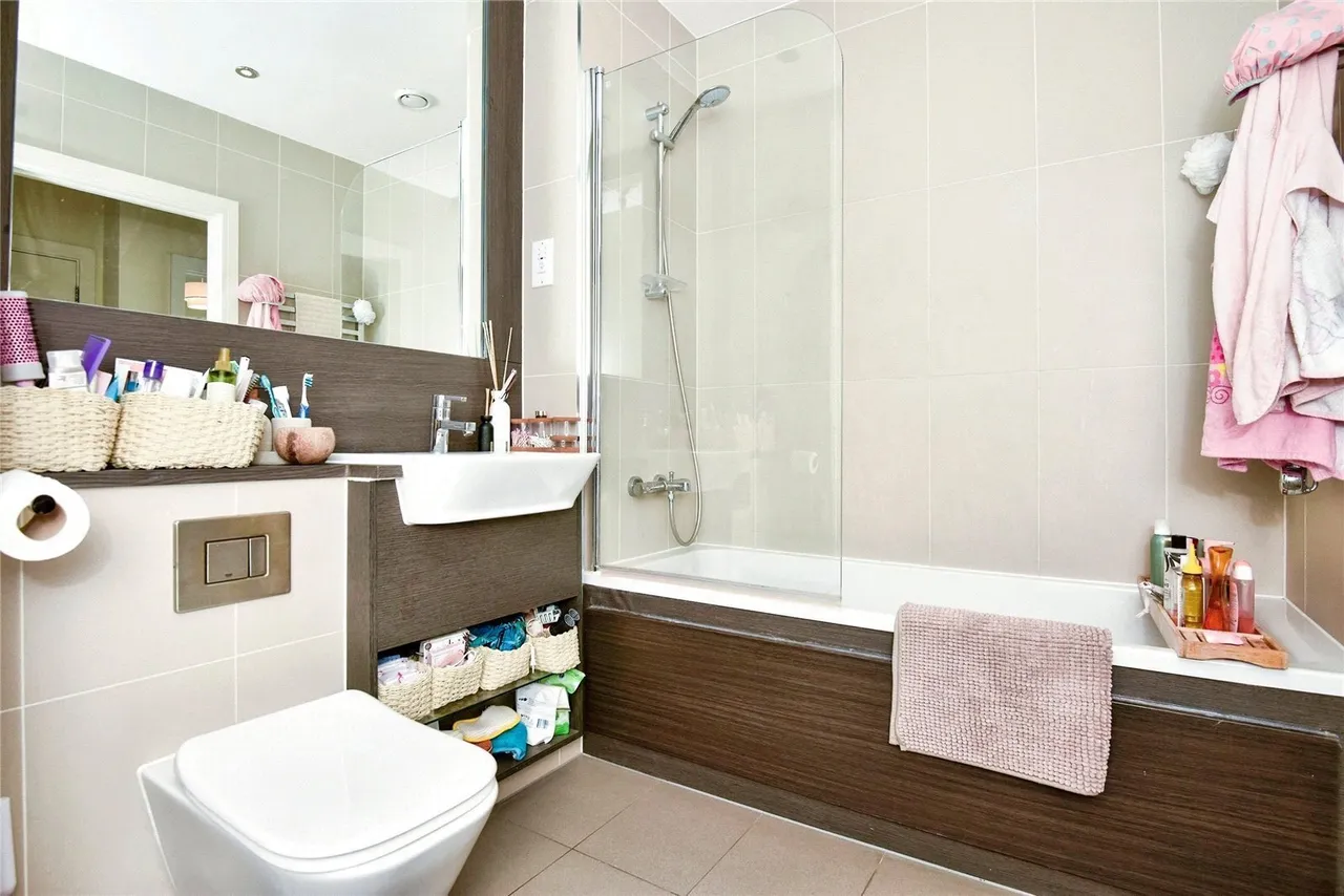 Pegasus Way, Gillingham, Kent, ME7, photo 11