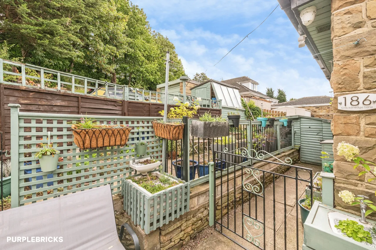 Crackenedge Lane, Dewsbury, WF13, photo 14