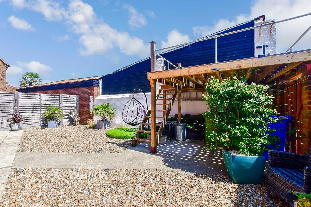 West Street, Queenborough, ME11, photo 8