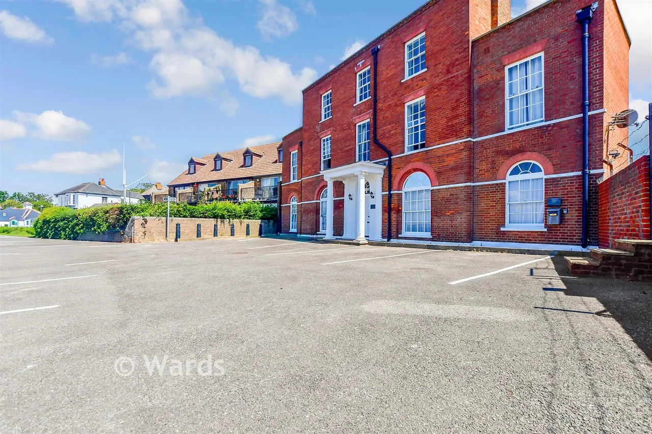 West Street, Queenborough, ME11, photo 10