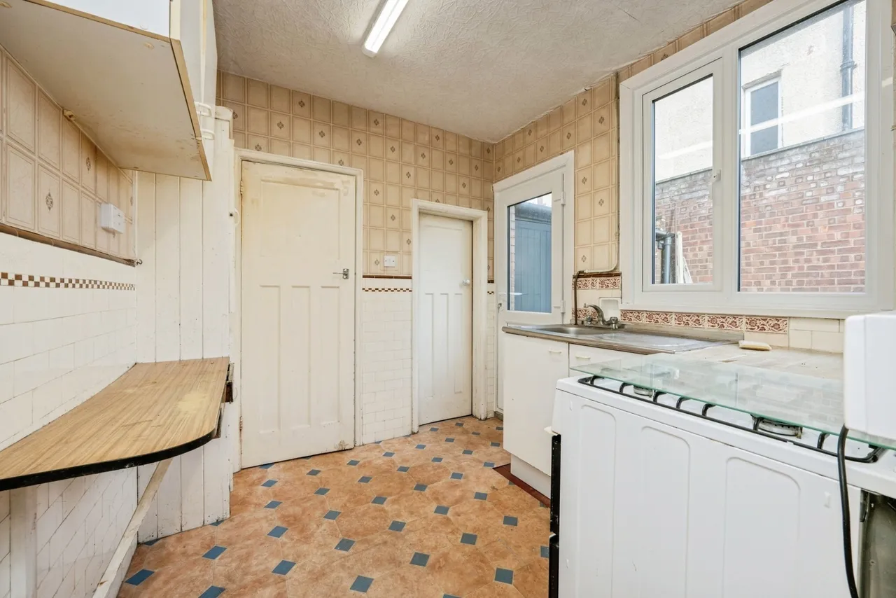 Irwin Road, Bedford, Bedfordshire, MK40, photo 9