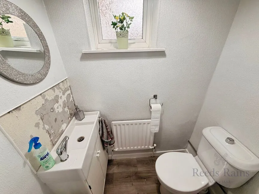 Lambton Avenue, Consett, DH8, photo 14