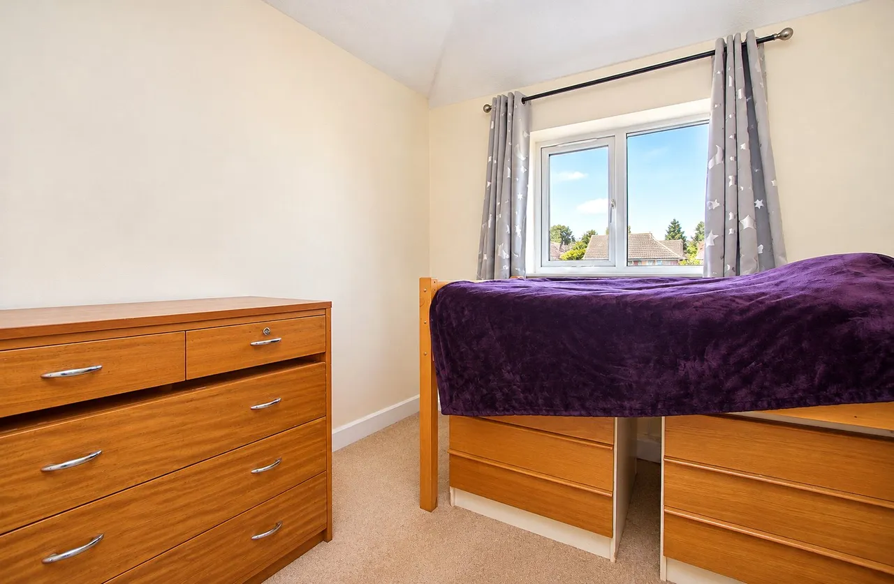Pennings Avenue, Guildford, GU2, photo 7