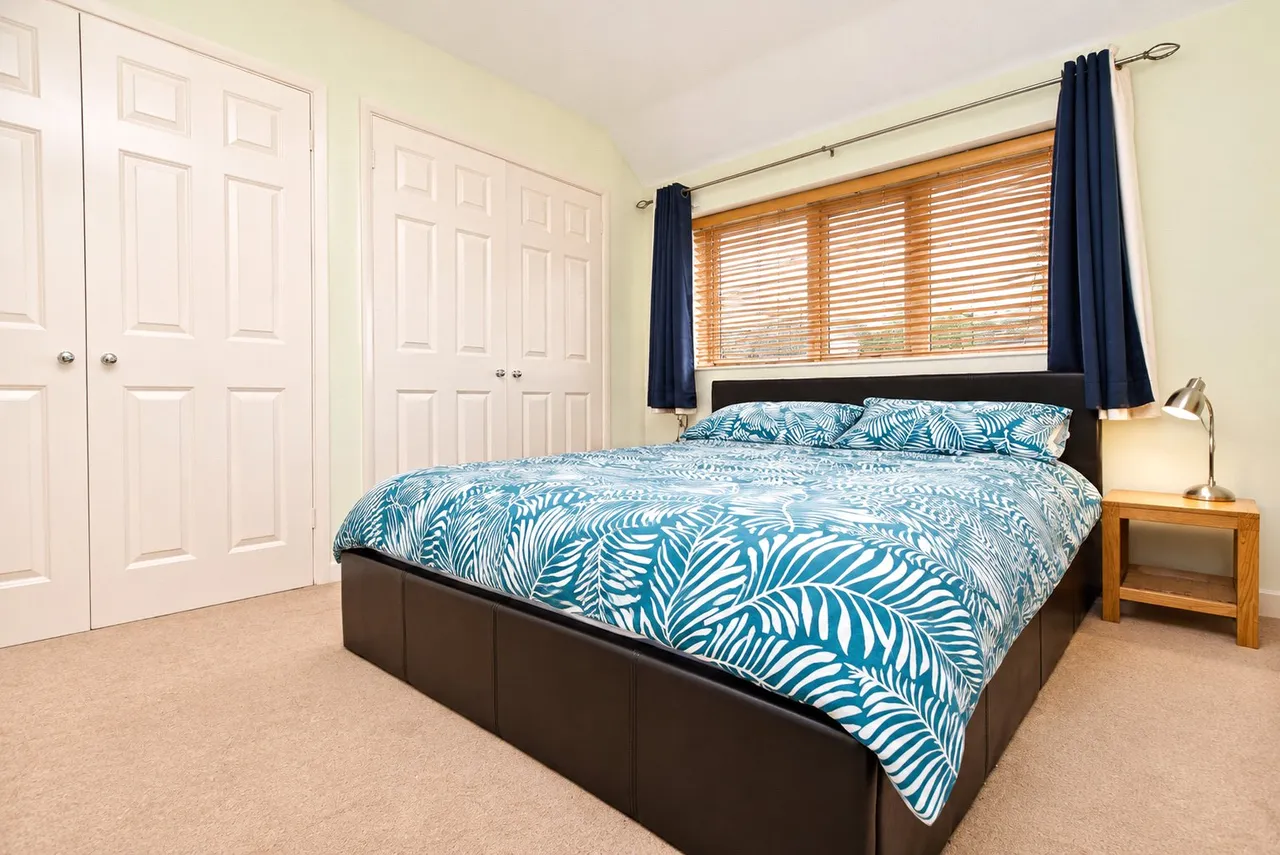 Pennings Avenue, Guildford, GU2, photo 6