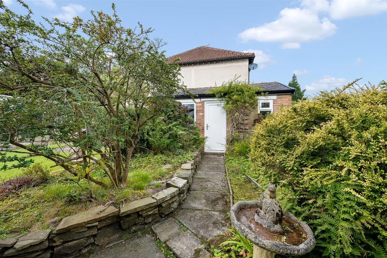 94 Summerseat Lane, Ramsbottom, Bury, BL0 9RQ, photo 72