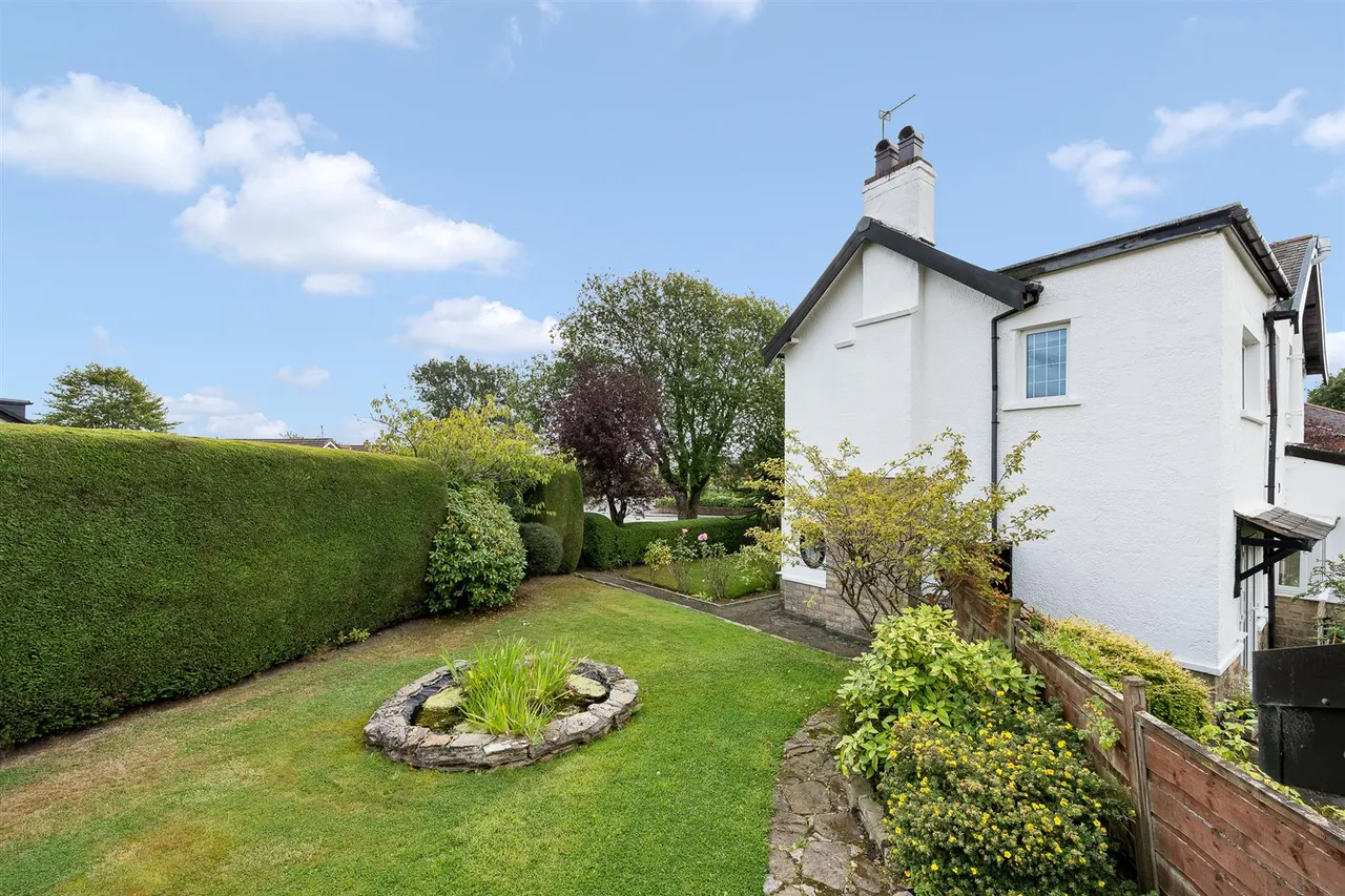 94 Summerseat Lane, Ramsbottom, Bury, BL0 9RQ, photo 71