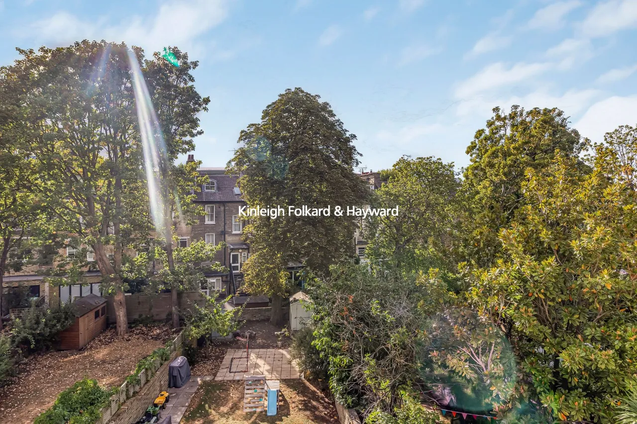 Highbury Hill, London, N5, photo 5