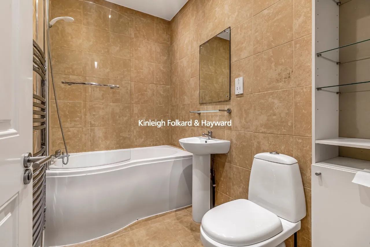 Highbury Hill, London, N5, photo 11