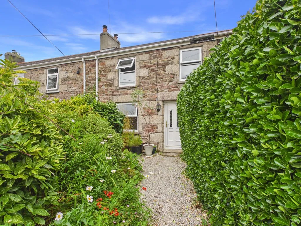 property for sale — Bears Terrace Lanner, Redruth